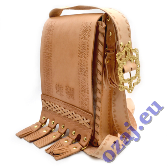 kapsa s strapcami a mosadznou prackou